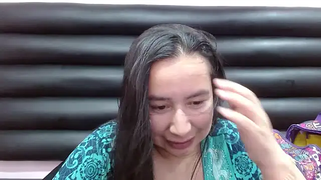 NaomyPrinces online show from December 2024 02:49:02 PM