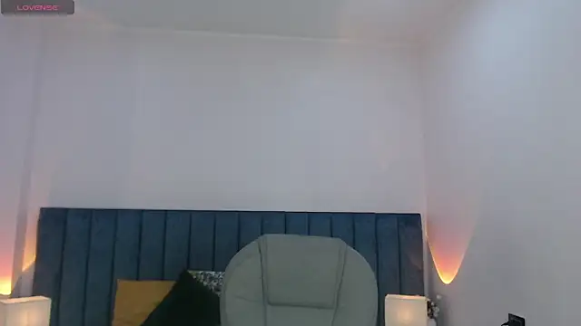 april bunnyy online show from April 2026 01:42:02 AM