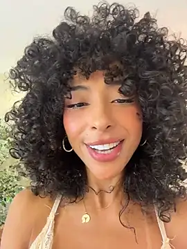 Snapshot of OSHUN_ chatting on July 2026 04:03:02 PM OSHUN online show from July 2026 04:03:02 PM