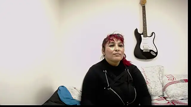 amydeepqueen online show from May 2026 02:22:02 PM