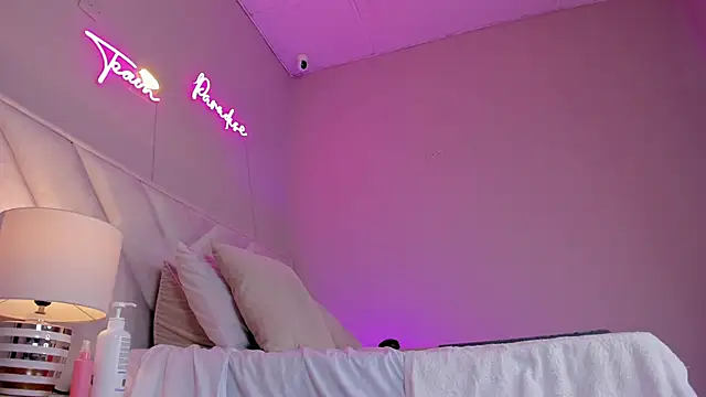  angela x online show from February 2025 06:36:02 PM