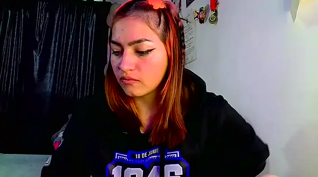 lucycherry   online show from March 2025 12:14:02 PM