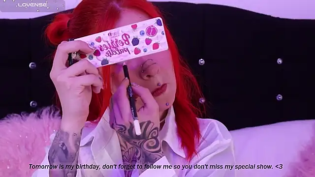 Snapshot of Daarlene chatting on February 2025 11:48:01 PM Daarlene online show from February 2025 11:48:01 PM