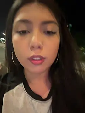 Maii chan online show from January 2025 04:30:02 AM