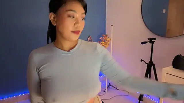 NaughtyMe online show from October 2025 06:30:02 PM