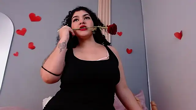 Snapshot of fabiana_hot_couple chatting on February 2025 06:40:02 PM fabiana hot couple online show from February 2025 06:40:02 PM