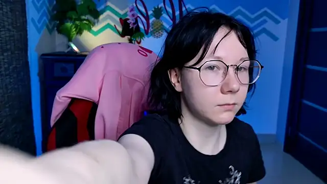 NancyMartinez online show from October 2025 05:04:02 AM