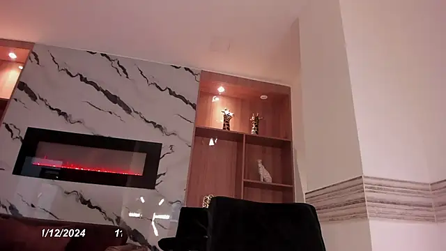 Isabel Escorcia online show from December 2024 04:59:01 AM