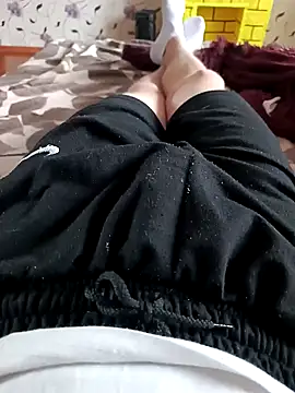 red red00 online show from February 2025 11:02:01 AM