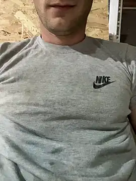 red red00 online show from September 2025 03:44:02 PM