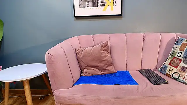 Snapshot of Mark_Evans1_ chatting on December 2024 02:31:02 PM Mark Evans1  online show from December 2024 02:31:02 PM