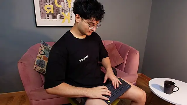 Snapshot of Mark_Evans1_ chatting on February 2025 07:15:02 PM Mark Evans1  online show from February 2025 07:15:02 PM