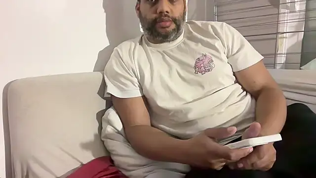AbsolutMouuah online show from May 2026 11:22:02 PM