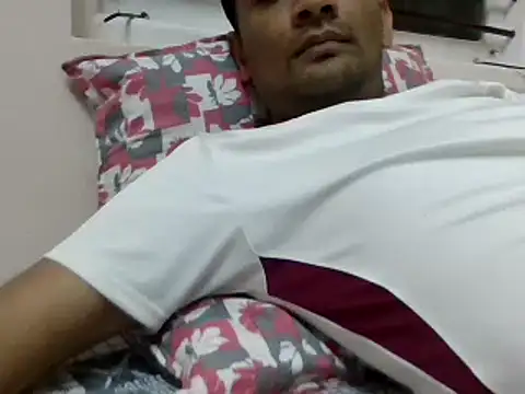 Snapshot of NiceBoy9099 chatting on December 2024 06:22:01 PM NiceBoy9099 online show from December 2024 06:22:01 PM