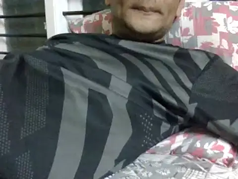 Snapshot of NiceBoy9099 chatting on February 2025 06:07:01 PM NiceBoy9099 online show from February 2025 06:07:01 PM