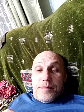 Pineapple04 online show from April 2026 07:58:01 PM