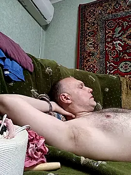 Snapshot of Pineapple04 chatting on May 2026 06:36:02 PM Pineapple04 online show from May 2026 06:36:02 PM
