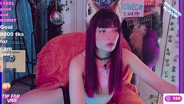 Toxic Ellies online show from February 2025 05:18:02 PM