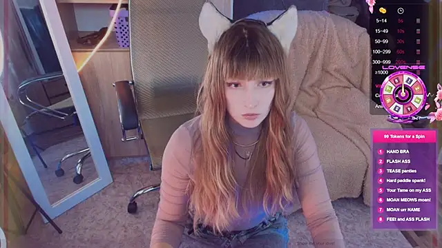 Toxic Ellies online show from September 2025 02:39:02 PM