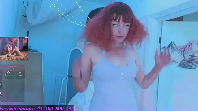 Toxic Ellies online show from June 2026 02:31:01 PM