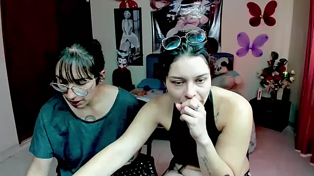 jeyloveebony online show from November 2025 01:44:02 PM