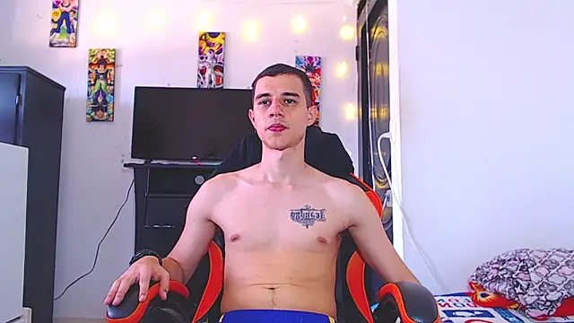 ADAM HOT online show from February 2026 09:37:02 PM