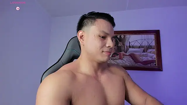 RoyConstance online show from April 2026 04:01:01 AM