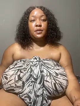 Missmoox24 online show from November 2025 01:22:04 PM