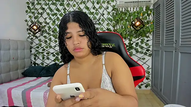 valentina 0  online show from January 2026 11:58:01 AM