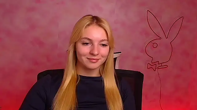 Snapshot of Milka_kiss_ chatting on December 2024 10:06:02 AM Milka kiss online show from December 2024 10:06:02 AM