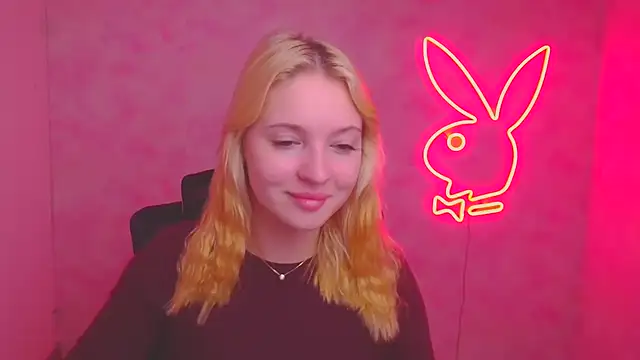 Milka kiss  online show from October 2025 09:46:02 AM