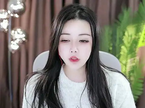 Qiaoqiao  online show from January 2025 06:12:02 PM