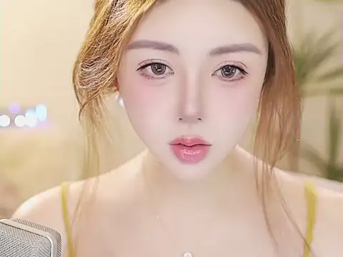 Qiaoqiao  online show from May 2026 04:13:02 PM
