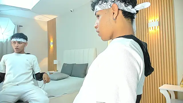 axel ps online show from September 2025 03:50:01 AM