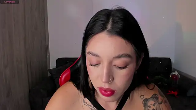 zoee jackson online show from March 2026 11:38:01 PM