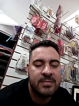 Snapshot of diegolebu chatting on October 2025 12:36:02 PM diegolebu online show from October 2025 12:36:02 PM