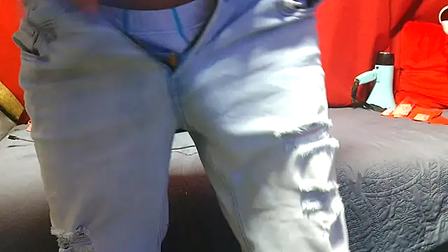 0SEANX online show from April 2026 10:51:02 PM