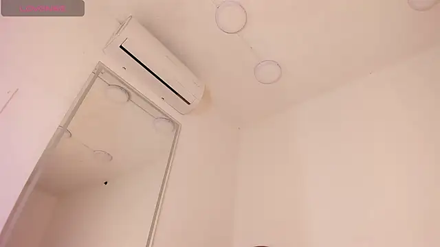 vera candella online show from November 2025 11:46:02 AM