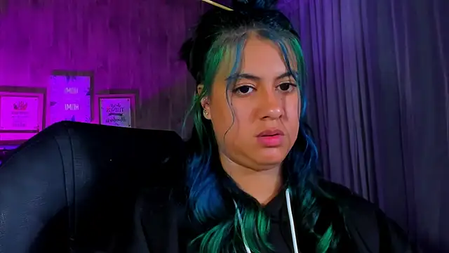 Xisu  online show from January 2025 10:06:02 AM