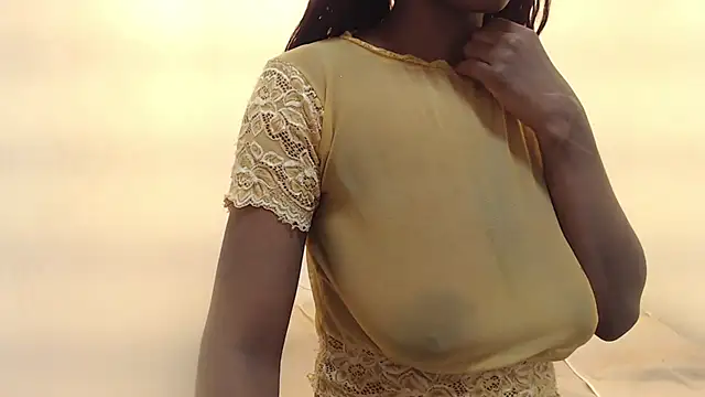 michaela cox online show from February 2025 08:13:01 PM