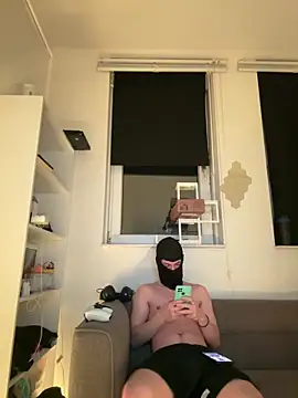 Snapshot of gostos__oo chatting on February 2026 04:11:01 AM gostos oo online show from February 2026 04:11:01 AM