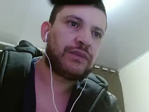 camiloking1720 online show from February 2025 06:04:01 AM