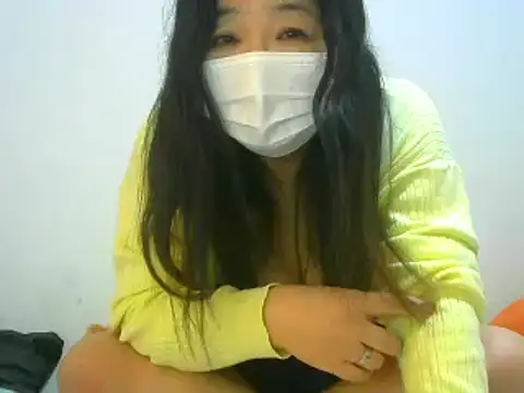 Snapshot of ryoko6681 chatting on January 2025 07:52:02 AM ryoko6681 online show from January 2025 07:52:02 AM