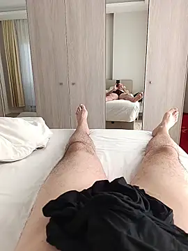 Snapshot of istanbullbogasi chatting on October 2025 05:31:01 AM istanbullbogasi online show from October 2025 05:31:01 AM