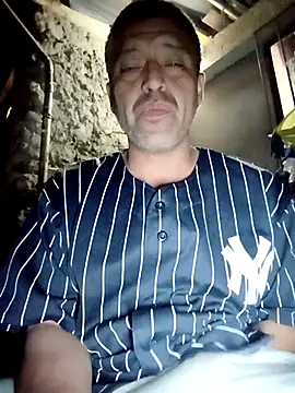 rodrig6987 1 online show from October 2025 03:01:02 AM