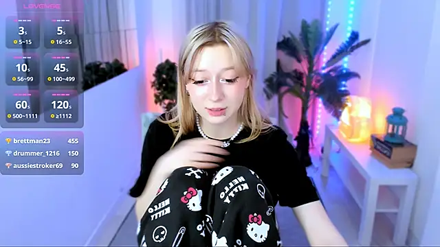 SaintGirl online show from February 2025 06:16:01 PM