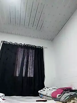 IamAlana  online show from December 2024 11:21:02 AM