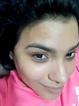 lolaa staars online show from February 2025 11:45:01 PM