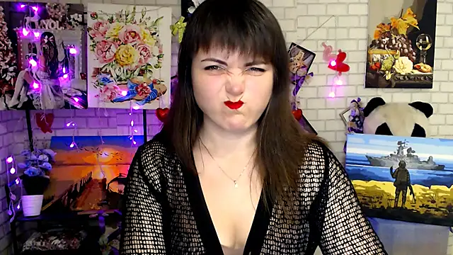 Darina M  online show from December 2025 05:35:01 AM