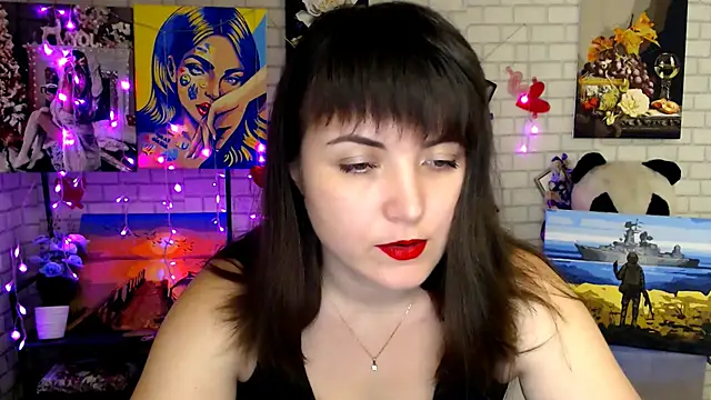 Darina M  online show from December 2025 09:26:01 AM